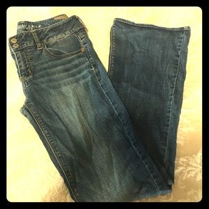 American Eagle 10L bootcut jeans